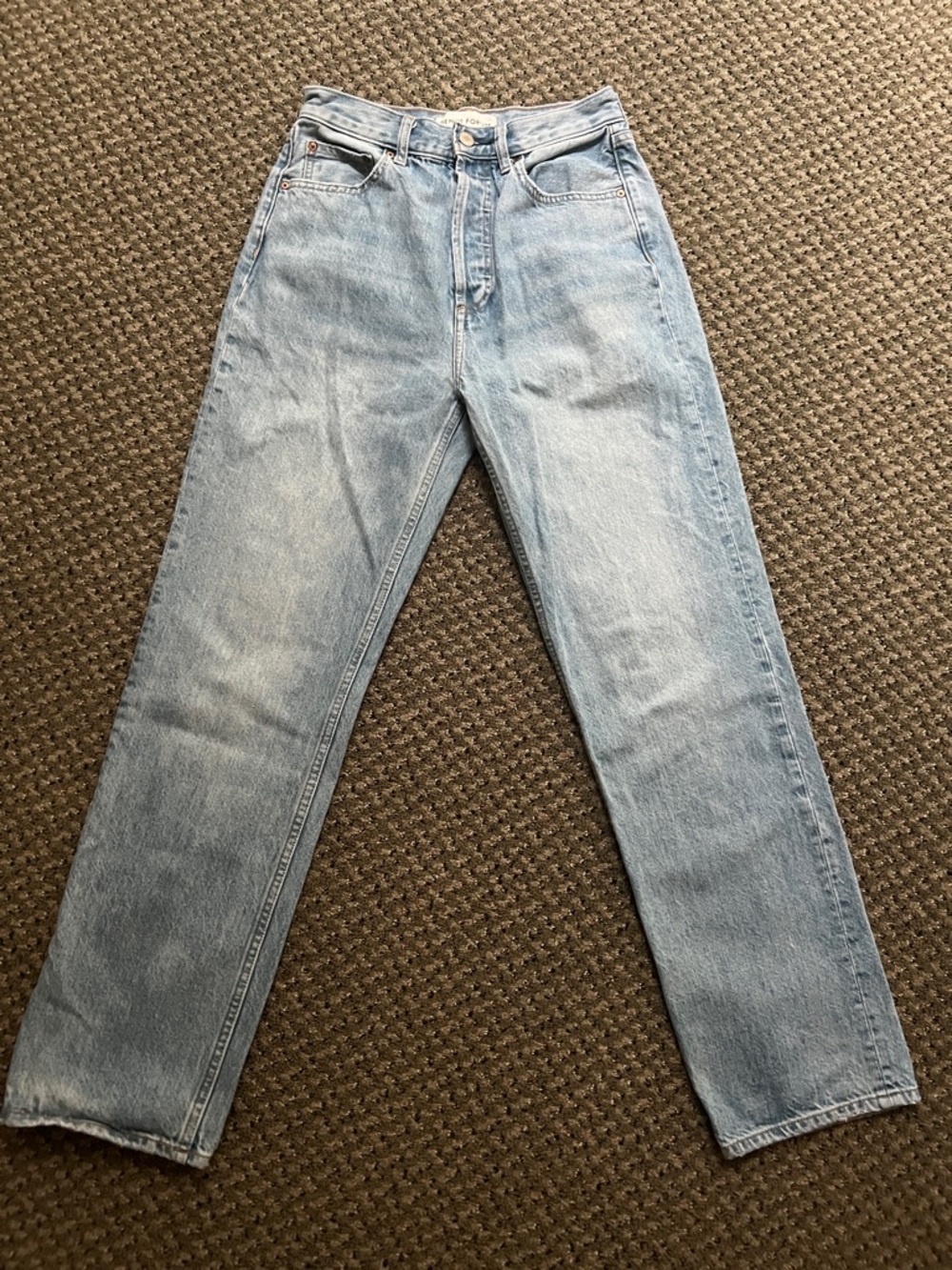 Denim Forum Light Wash Straight Jeans